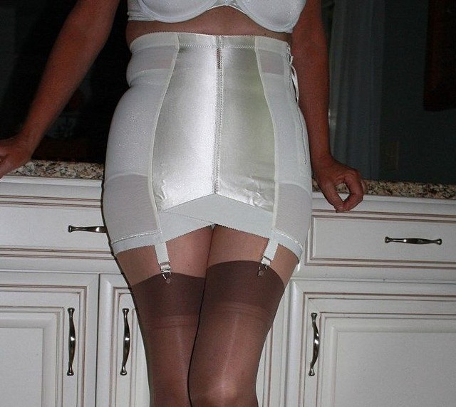 Vintage Crown Firm Control Open Bottom Girdle With Side Zipper And